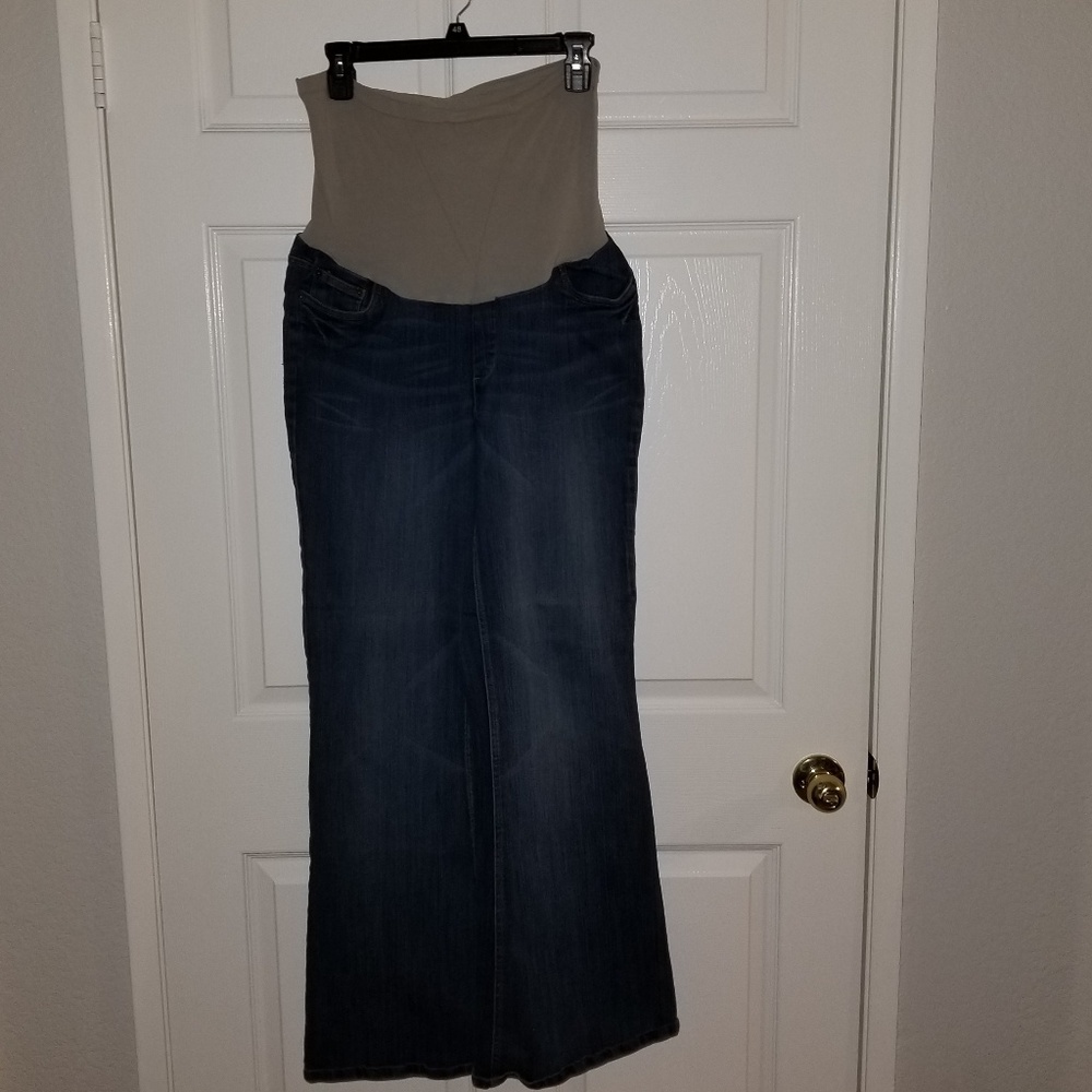 Maternity jeans